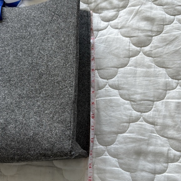 KIT & ACE Gray Textile Active Tote Bag - Picture 5 of 7